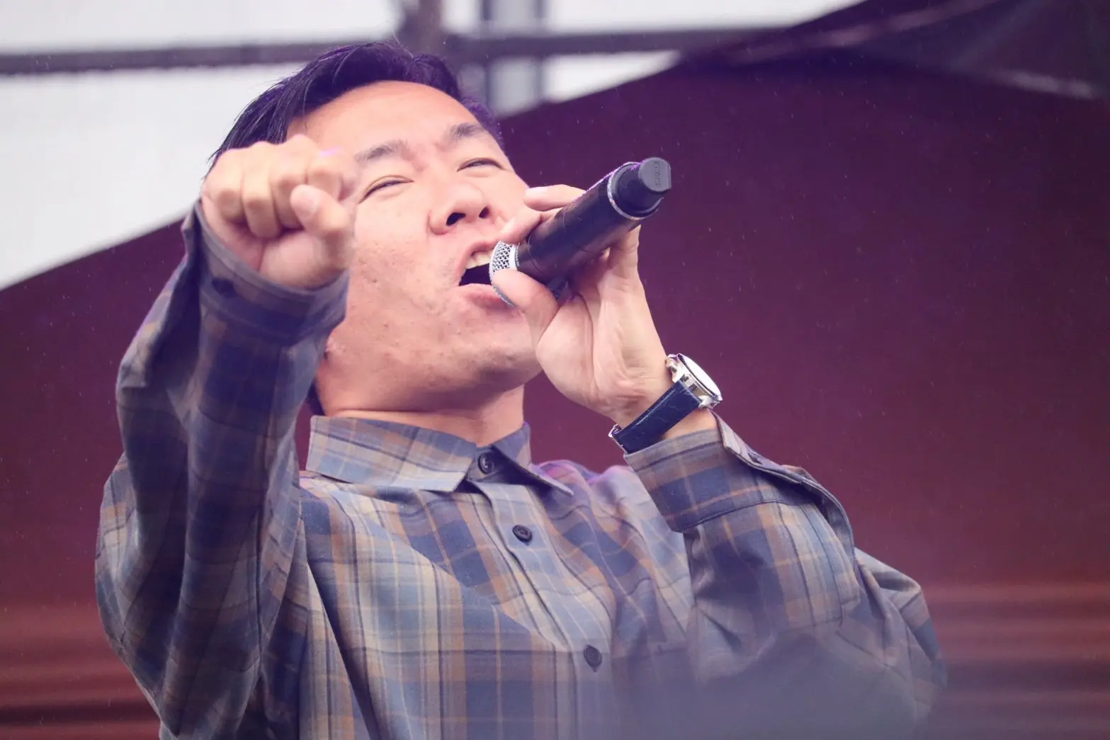 石垣ともやのヒーロービジュアル 2